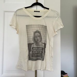 sarah snyder mugshot shirt